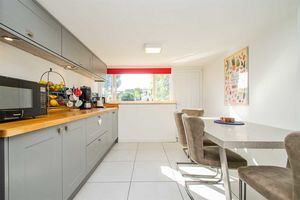 Photo 22- click for photo gallery